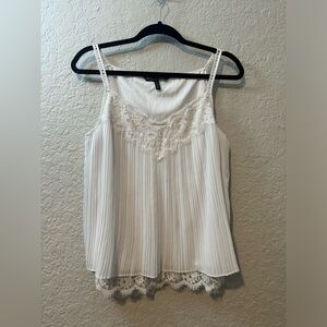 White House Black Market White Lace Tank, Size Small